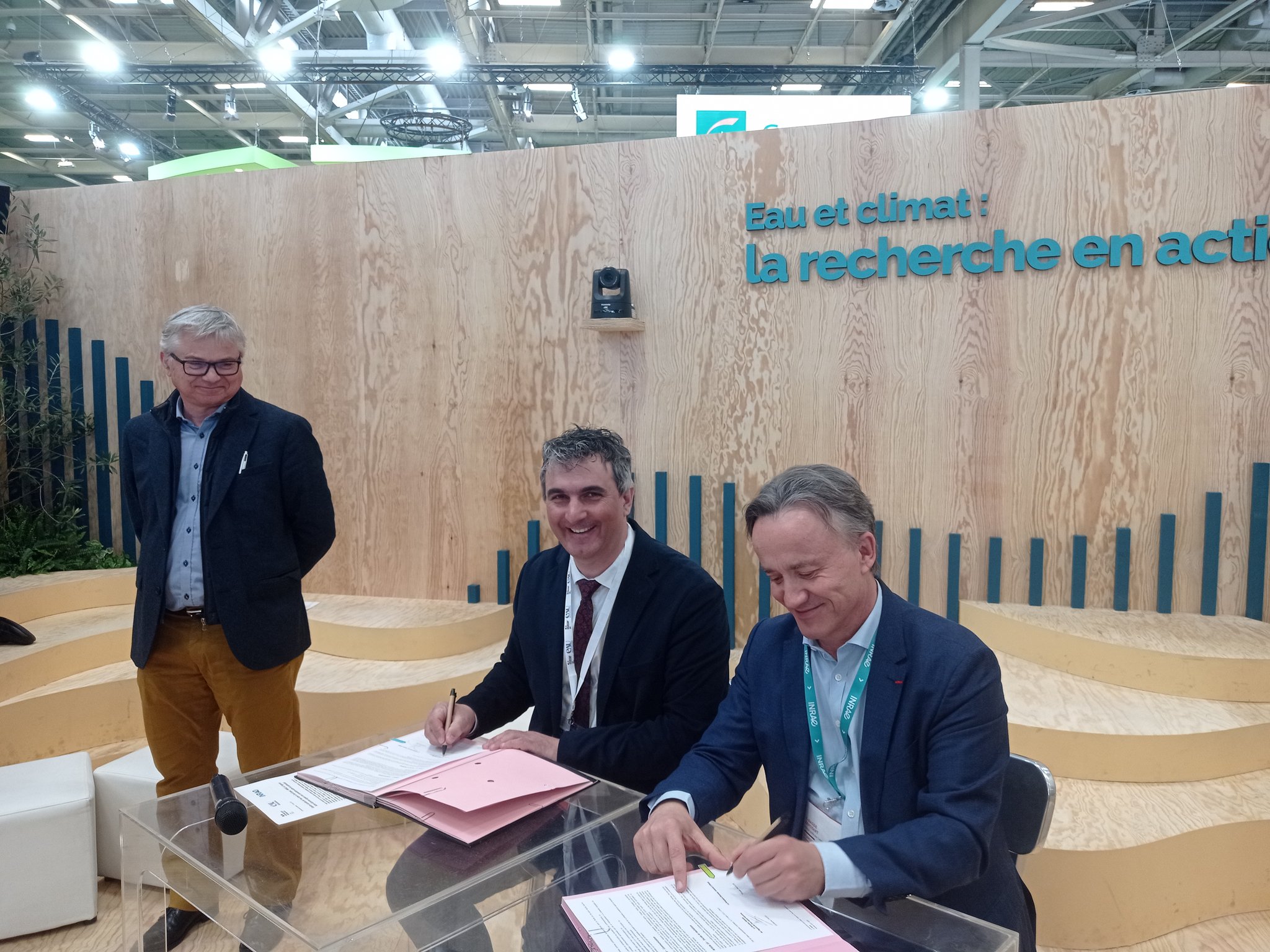 SIgnature convention-cadre 1er mars
