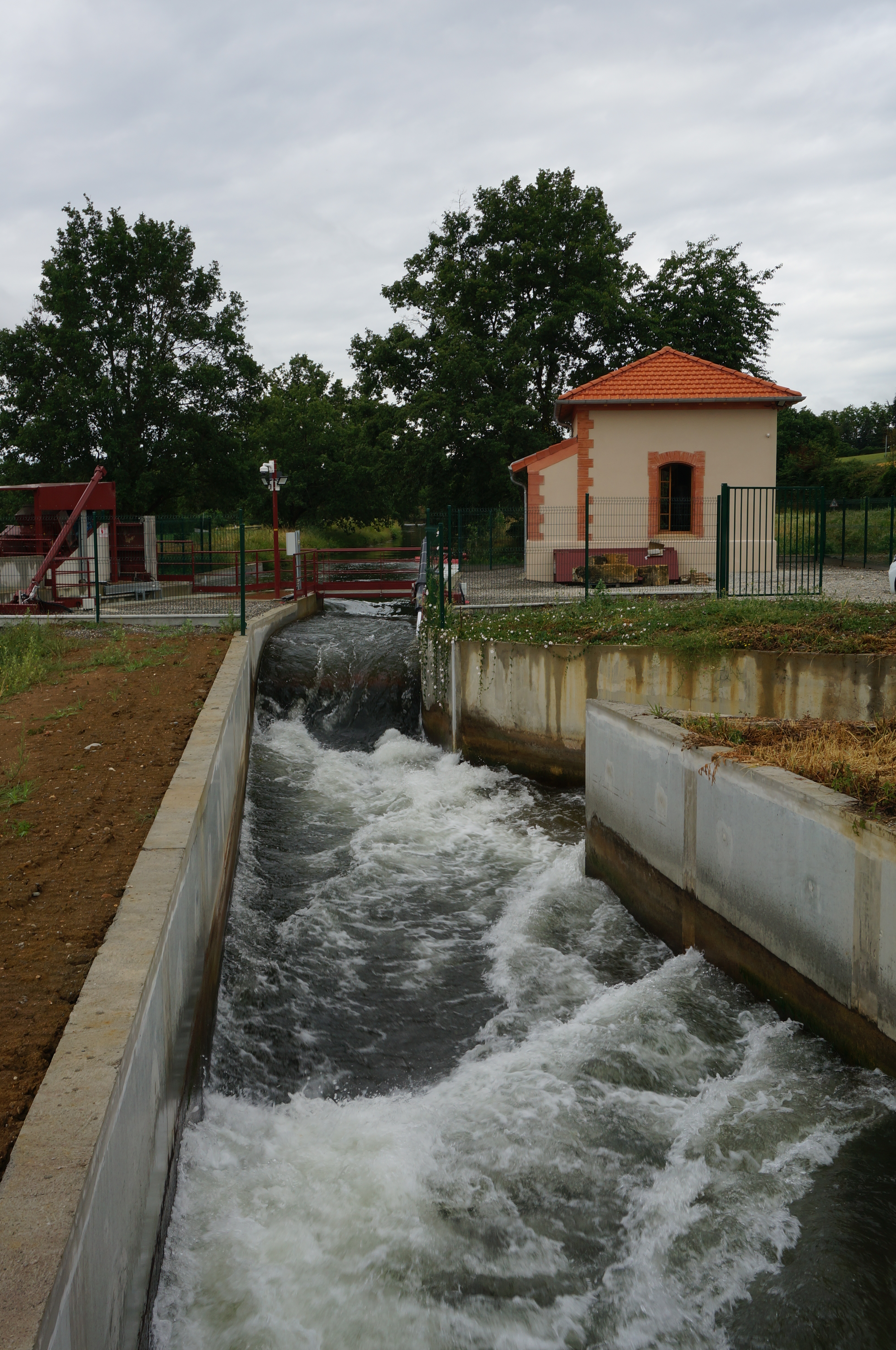 Photo du canal de Saint Martory