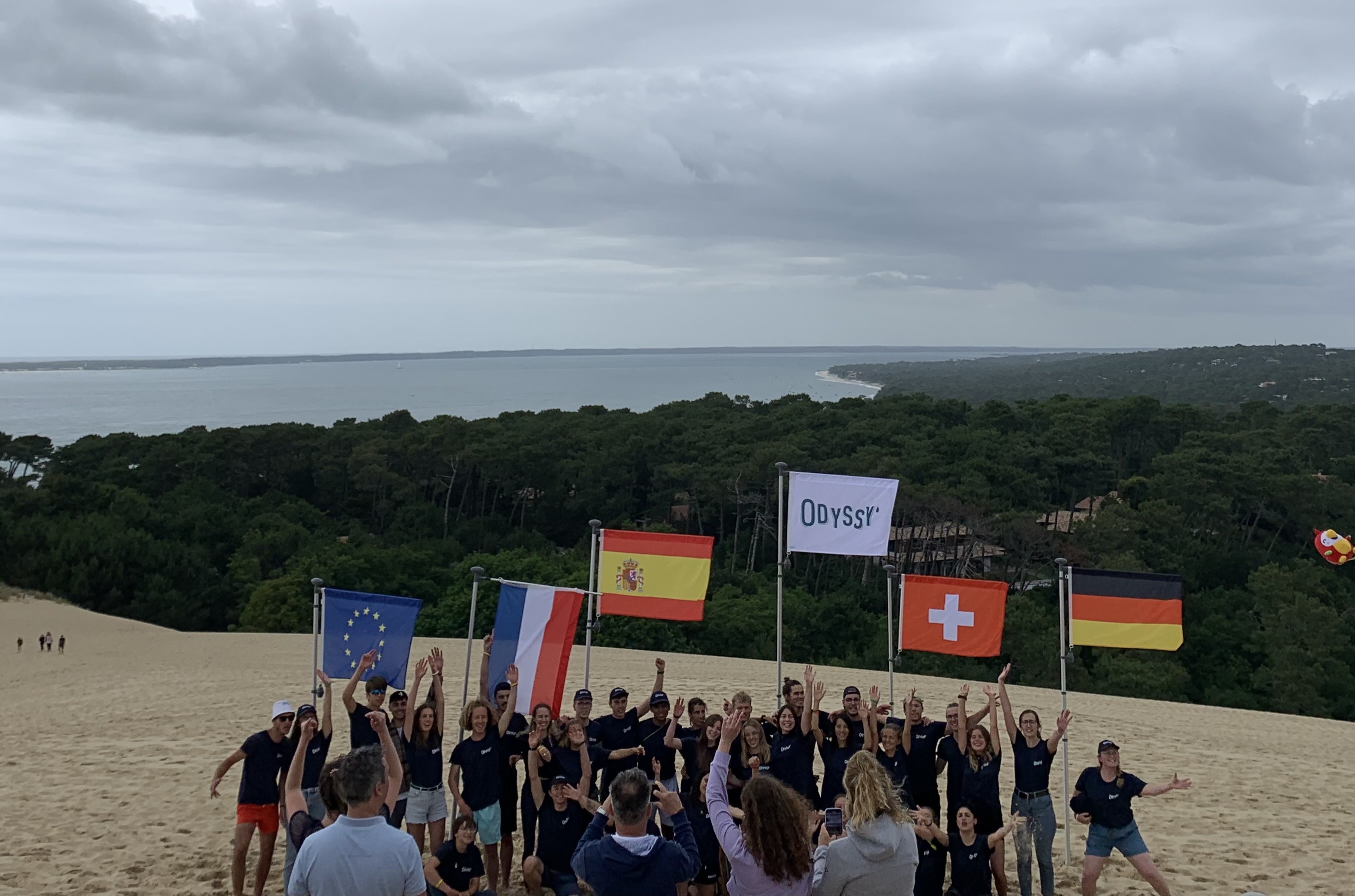 Amabssadeurs Odyssy 2022 - dune du Pilat - vue océan