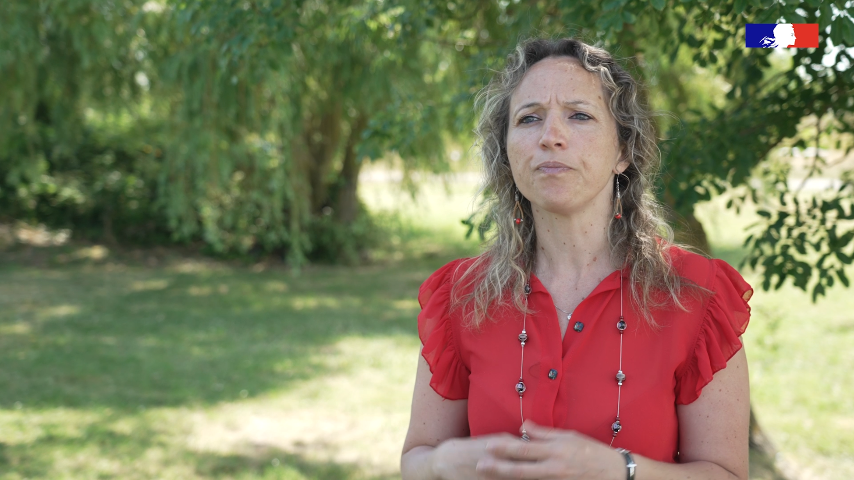 Afficher la vidéo Tourisme : les pieds dans l'eau ?